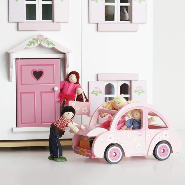 Le Toy Van - Wooden Daisylane Sophie's Car Accessories Play Set For Dolls Houses | Dolls House Furniture Sets - Suitable For Ages 3+